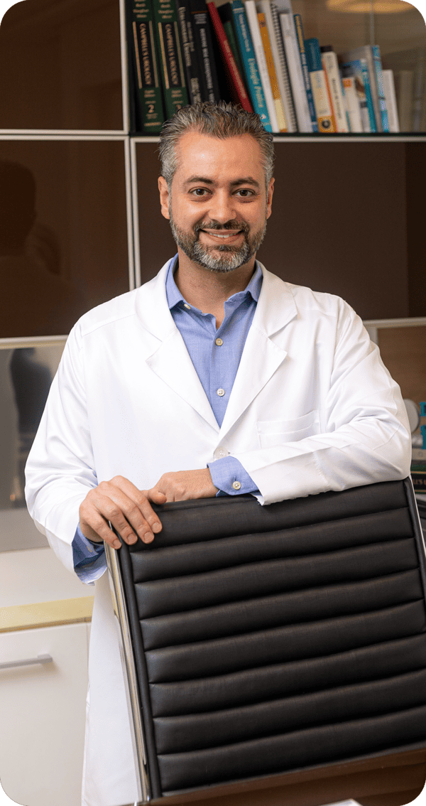 Foto-sobre-o-Dr,-João-Henrique-005